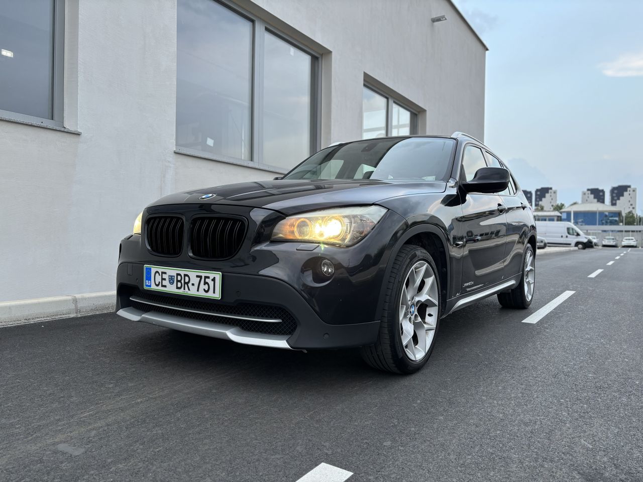 Zunanja slika - BMW X1 - xDrive20d - 3