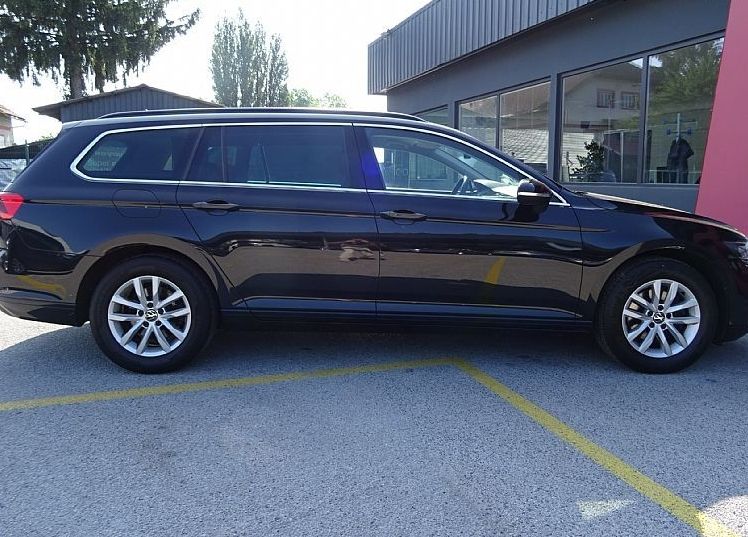 Zunanja slika - VW Passat - Variant 2.0 TDI BMT SCR Business DSG 150KM- Head UP- - 4