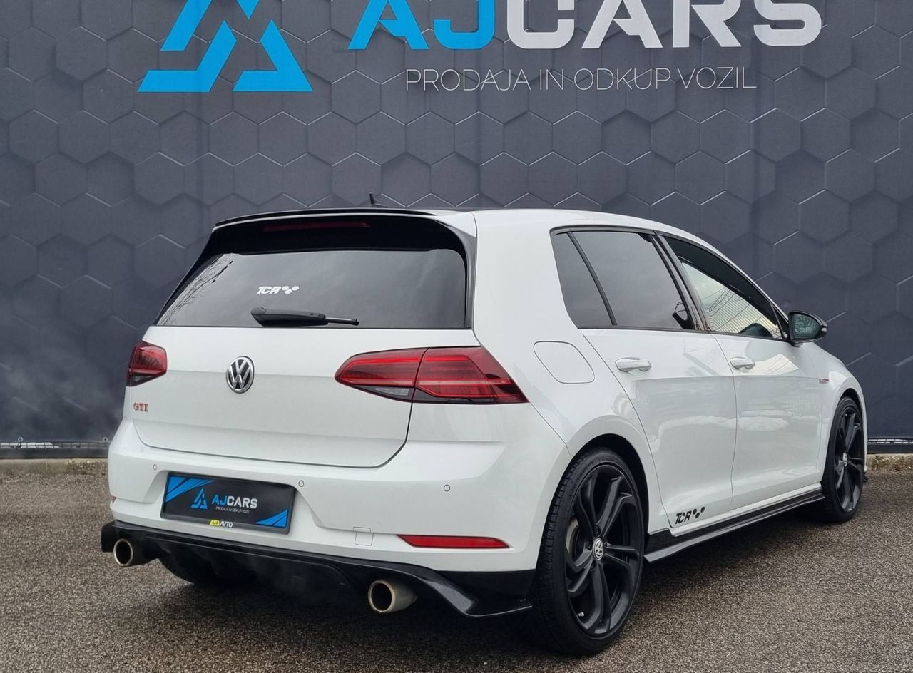 Zunanja slika - VW Golf - 2.0 GTI TCR avt. 290PS-Alcantara-Virtual-DSG-Alu - 7