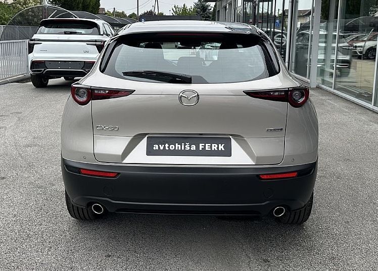 Zunanja slika - Mazda CX-30 - G140 CENTRE-LINE - 5