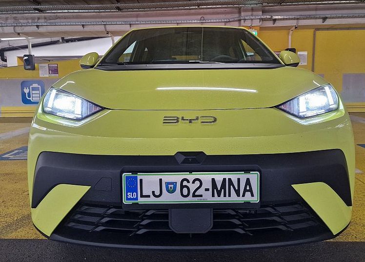 Zunanja slika - BYD DOLPHIN SURF - COMFORT 43.2 kWh 115kW - 6