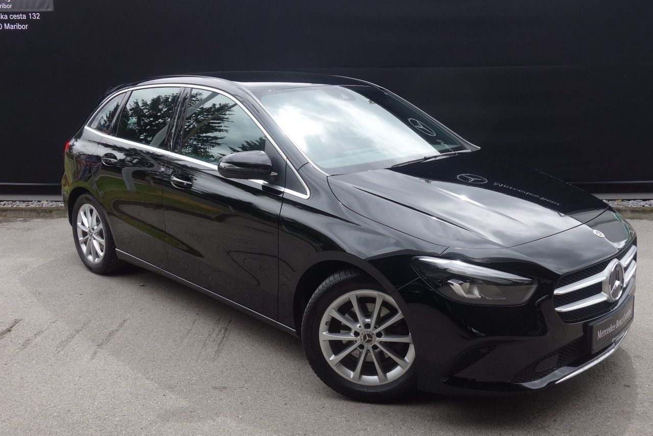Zunanja slika - Mercedes-Benz B-Razred - 180 AUT. - 1