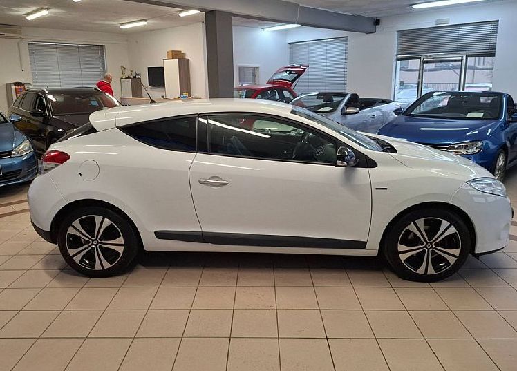 Zunanja slika - Renault Mégane - Megane Coupe 1.6 16v ALU 17-PDC- BOSE- KOT NOV... - 2
