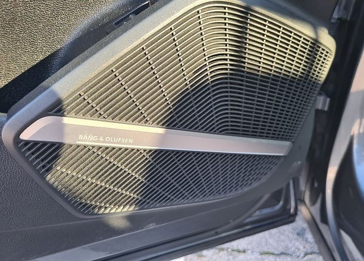 Zunanja slika - Audi Q5 - 40 TDI quattro S tronic Sport 140kW - 11