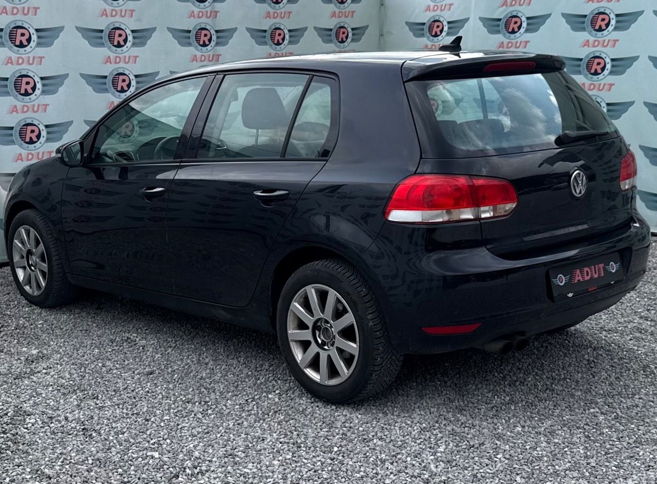 Zunanja slika - VW Golf - 2.0 TDI Comfortline|PARK.SENZ|VELIKI SERVIS - 4