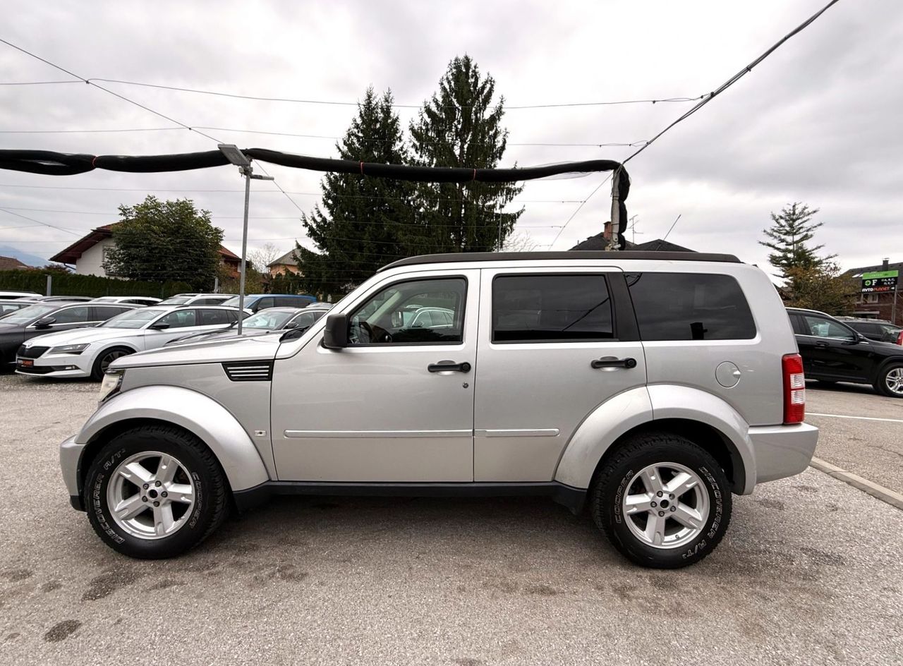 Zunanja slika - Dodge Nitro - 2.8 16V CRD 4WD AUT. SLO.VOZILO MULTIMEDIJA KAMERA - 2