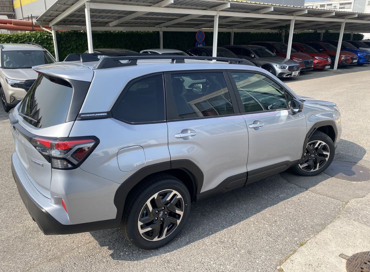 Zunanja slika - Subaru Forester - 2.0i CVT 4WD STYLE - 11