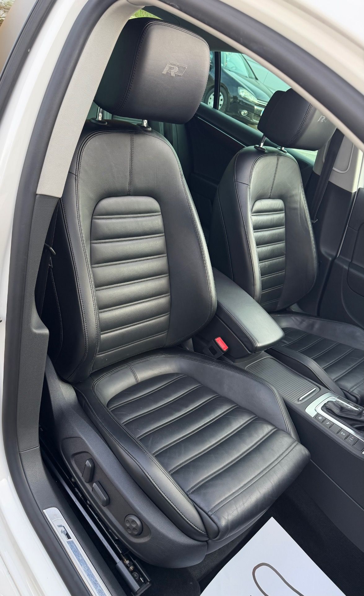 Zunanja slika - VW Passat - 2,0 TDI BMT R-Line DSG - 13