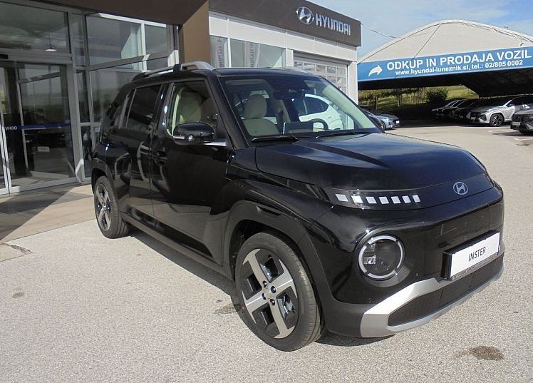 Zunanja slika - Hyundai Inster - 84kW 49kWh PREMIUM˘17 alu° Winter ° ZALOGA ° - 3