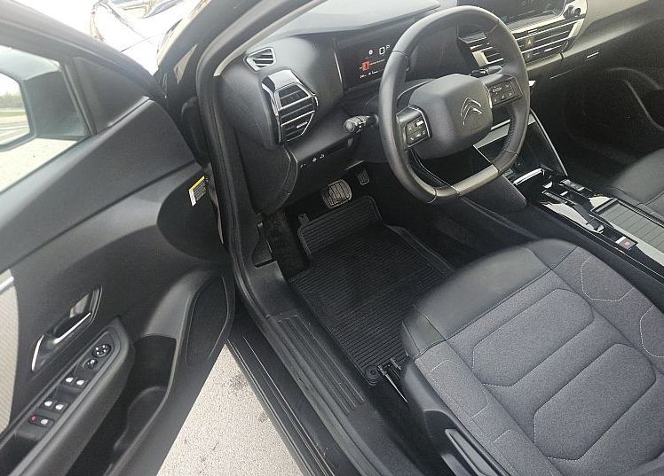 Zunanja slika - Citroën C4 X - 1.2i 131ks °1.LASTNIK° °AUT + F1° °FULL-LED° - 8