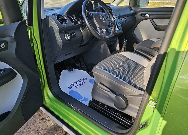 Zunanja slika - VW Caddy - Cross 2.0 TDI 4Motion|webasto|BIxenon|navi|2xgume - 6