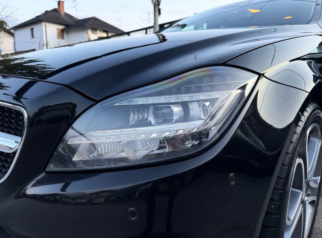 Zunanja slika - Mercedes-Benz CLS Shooting Brake - CLS 220 BlueTEC AUT. FULL LED ACC NAVI ALU 18 - 9