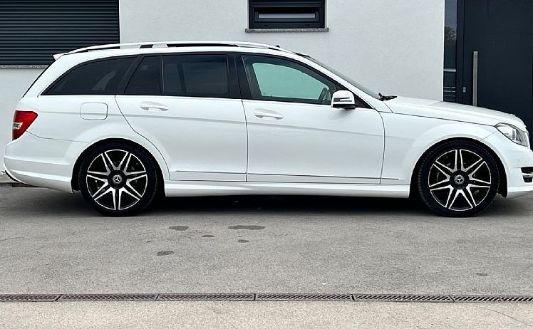 Zunanja slika - Mercedes-Benz C-Razred - C 220 CDI+AMG+EL. OKNO+XENON+NAVI - 4