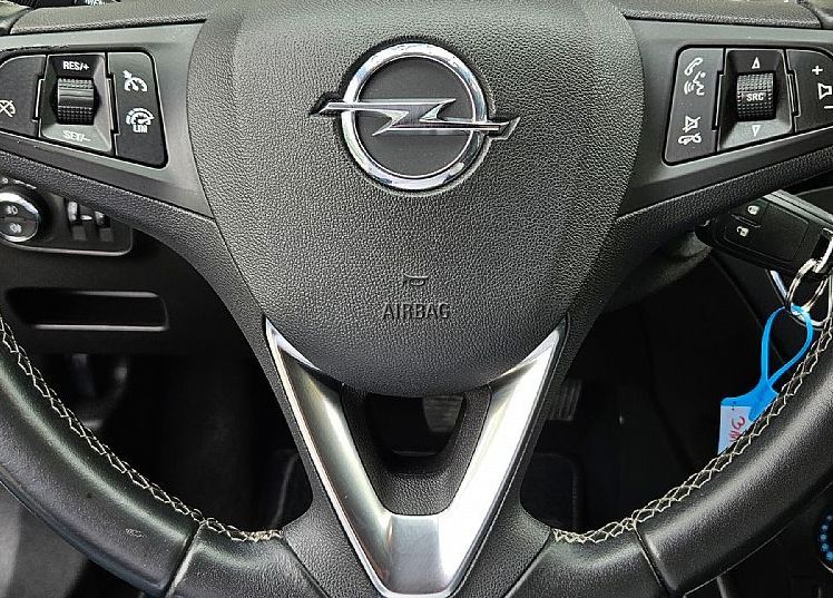 Zunanja slika - Opel Corsa - 1.4 75ks °EDITION BI-COLOUR° 16-COL tempomat - 10