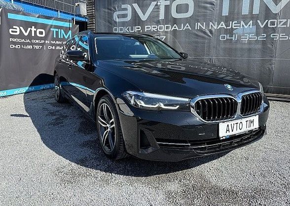 Zunanja slika - BMW serija 5 Touring: - 520d xDrive Live Cockpit DAB BMW Key Vl. Kljuka - 1