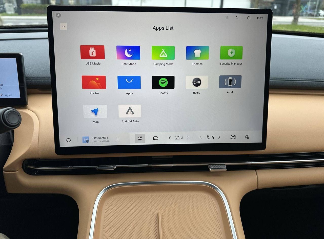 Zunanja slika - Geely StarRay EM-i - Plug-In Hybrid 1.5 Max Avt. - 16