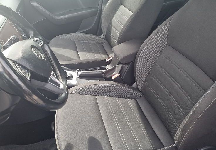 Zunanja slika - Škoda Octavia - Combi 2.0 TDI Ambition DSG 1.LASTNIK. SERVISNA - 7