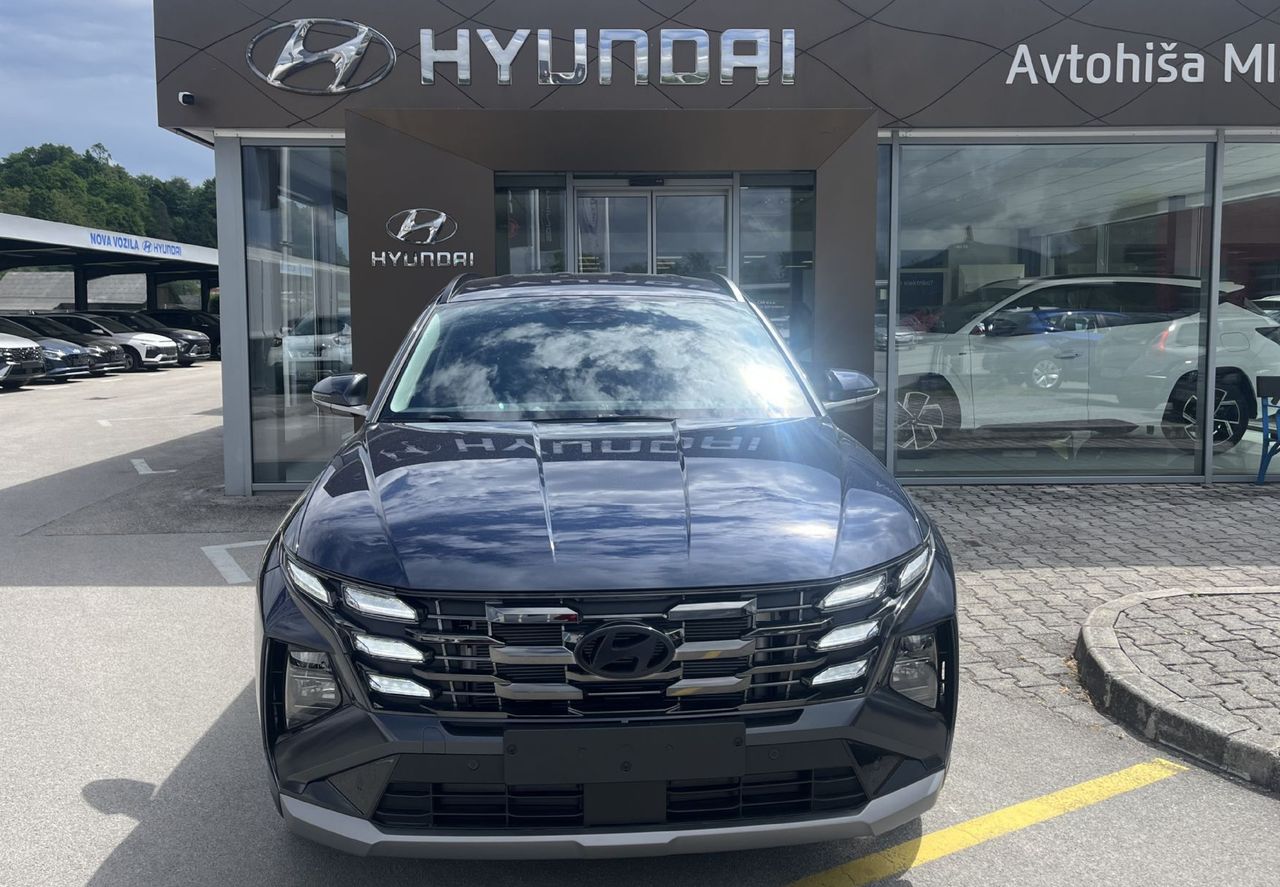 Zunanja slika - Hyundai Tucson - 1.6T T-GDI 150 STYLE. 18 col. WINTER. LED. RADAR - 2