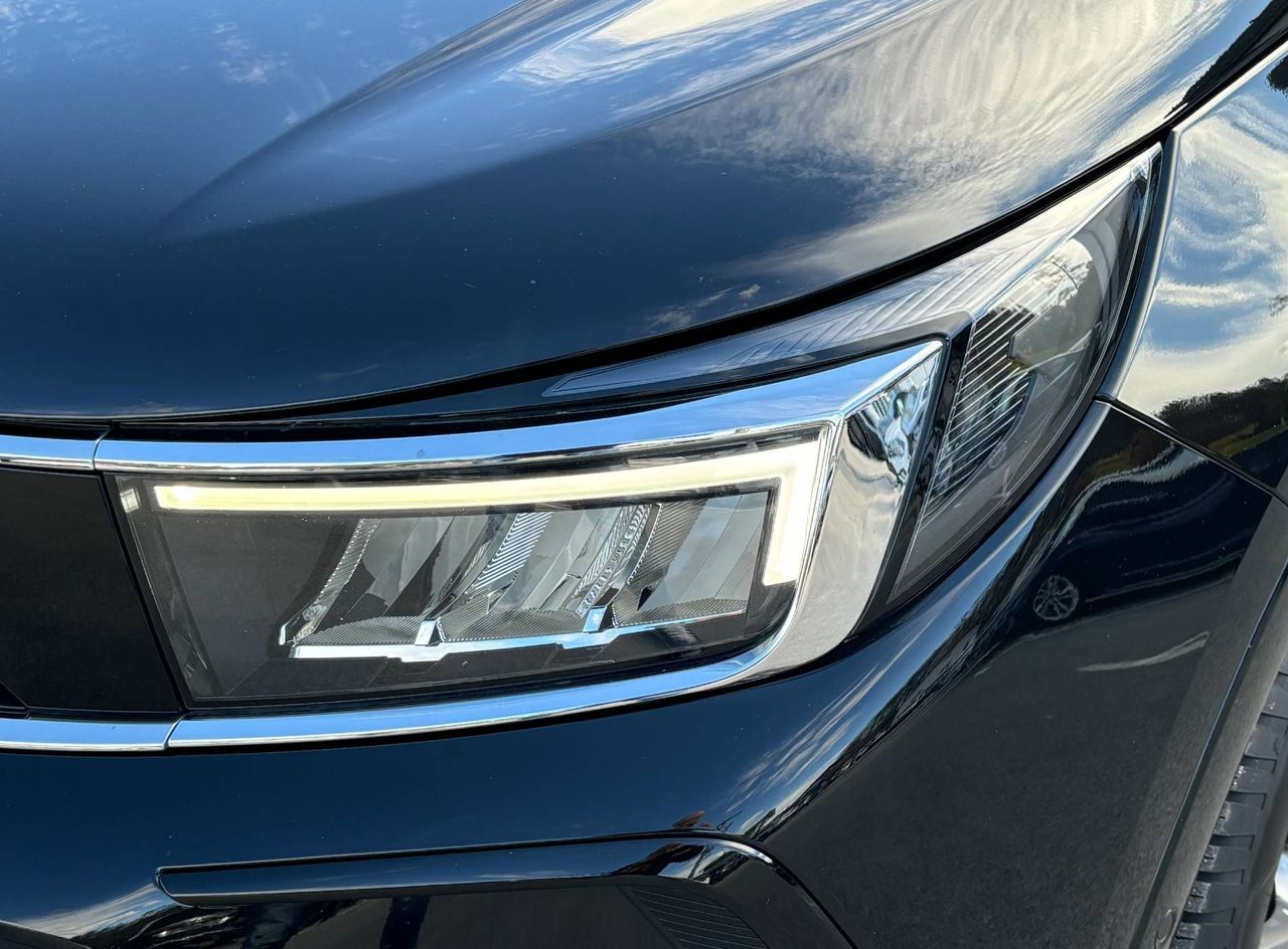 Zunanja slika - Opel Grandland - 1.2 TURBO GS LINE LED-KAMERA-NAVI - 19