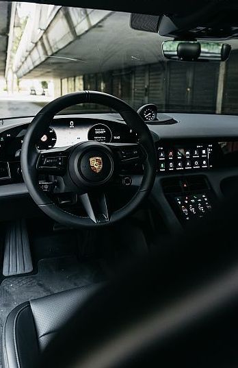 Zunanja slika - Porsche Taycan Sport Turismo - 21 COL Pano Zračno vzmetenje BOSE Radar - 11