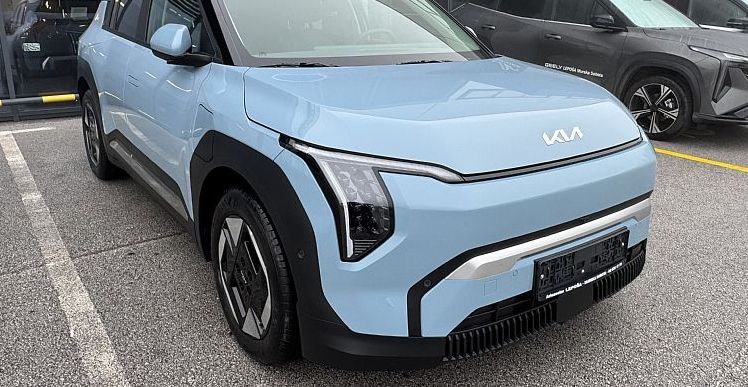 Zunanja slika - KIA EV3 - KIA  SKY  58.3 kWh  - 204 KM - 1