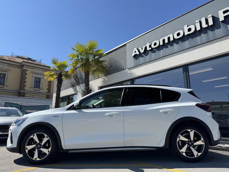 Zunanja slika - Ford Focus - 1.0 EcoBoost 125KM mHEV AVT ACTIVE FULL LED NAVI - 4