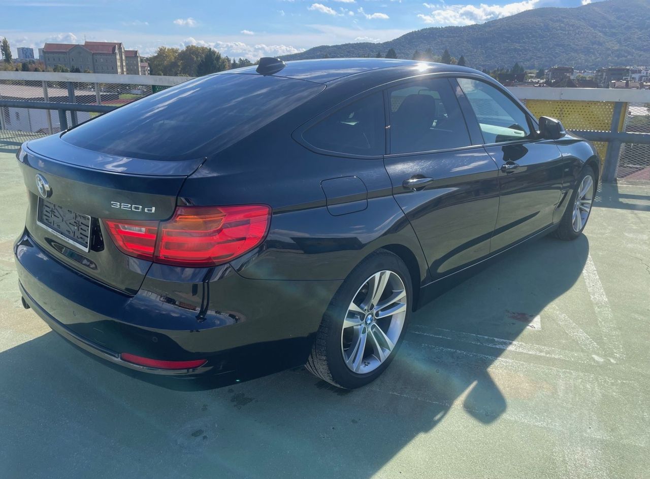 Zunanja slika - BMW Serija 3 - Gran Turismo: 320d SPORT LINE NAVI.XSENON.PDC. OGR. SEDE - 6