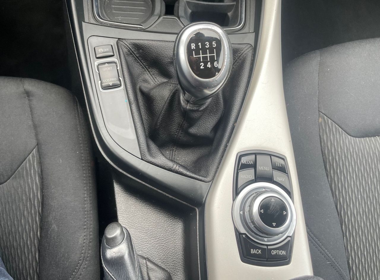 Zunanja slika - BMW Serija 1 - : 116 d XSENON.NAVI.PDC ZADAJ.OGREVANI SEDEŽI - 19