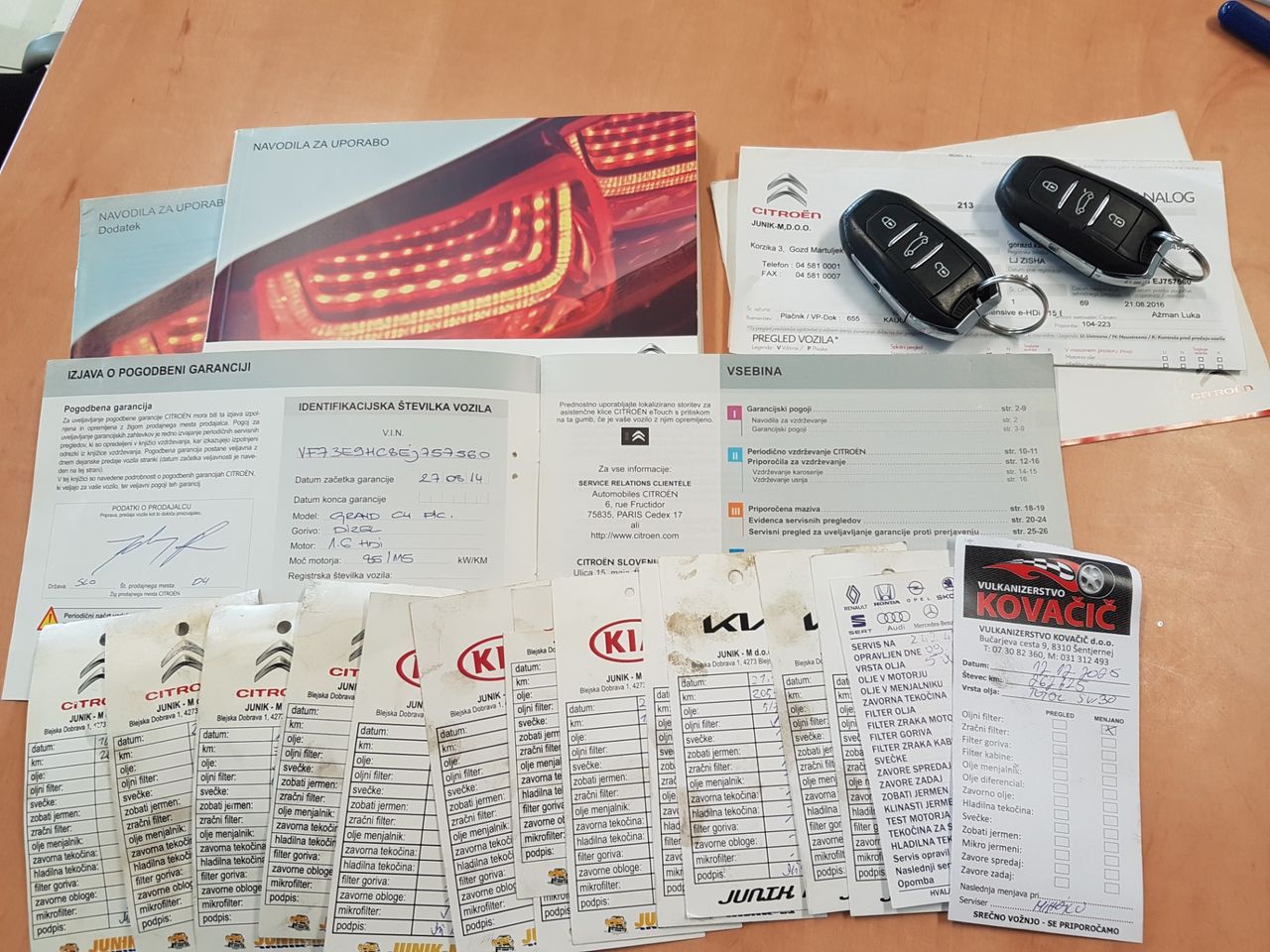 Zunanja slika - Citroën C4 - 1,6 e-HDi Exclusive - 17