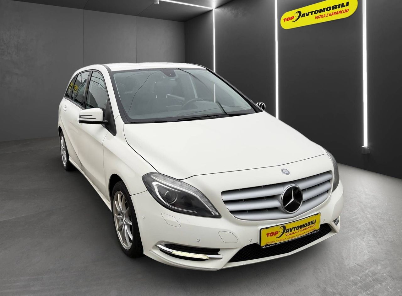 Zunanja slika - Mercedes-Benz B-Razred - 180 CDI BI-XENON AUT NAVI PDC TEMPOMAT TOP - 10