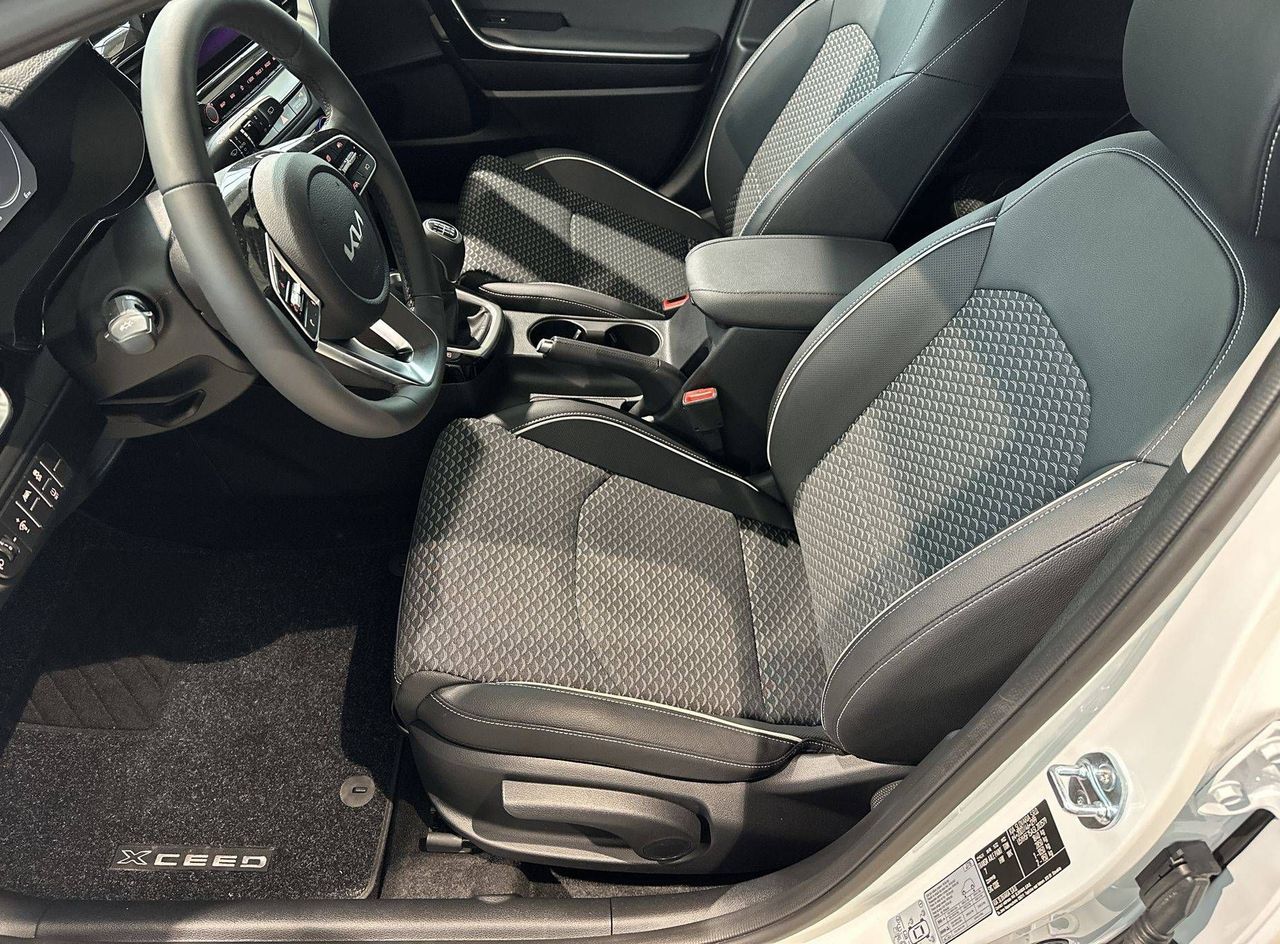 Zunanja slika - KIA XCeed - 1.5 T-GDI EX WAY M T - 10