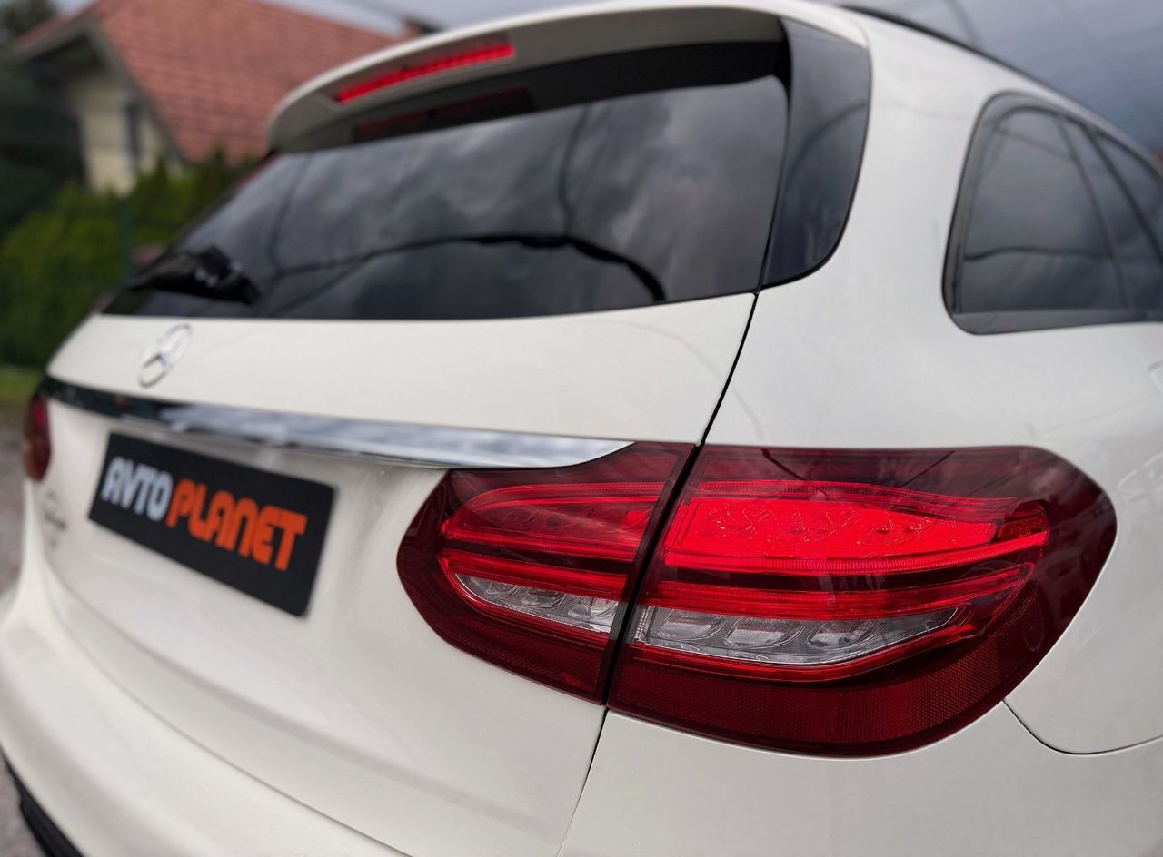 Zunanja slika - Mercedes-Benz C-Razred - C 220 T d AMG Line AUT. FULL LED USNJE PANO ALU19 - 11