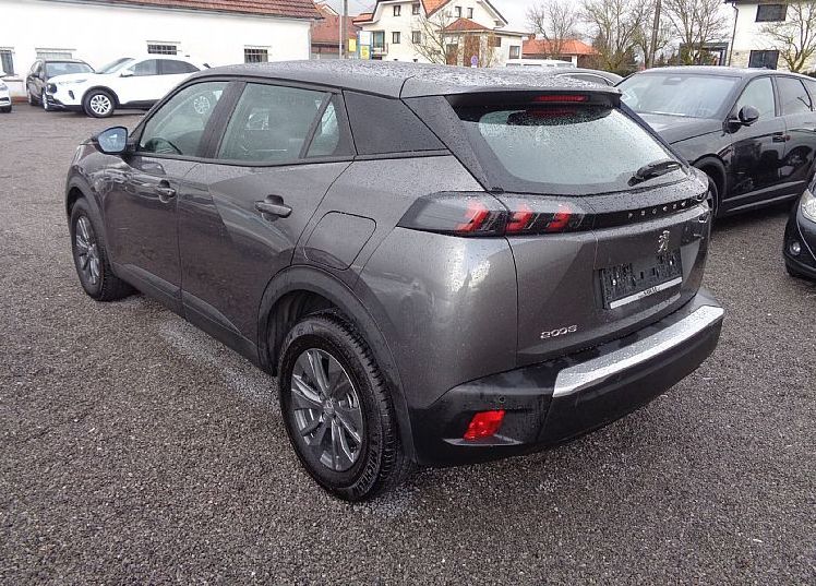 Zunanja slika - Peugeot 2008 - 1.2 100hp - SAMO 48.000km - ODLIČEN - 3