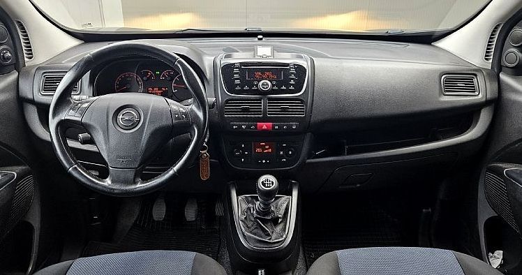 Zunanja slika - Opel Combo - 1.6 CDTI Maxi Cosmo +avt.klima+PDC+4X el.stekla - 9