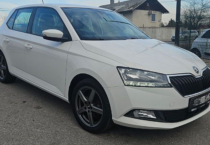 Zunanja slika - Škoda Fabia - 1.0 60ks °1.LASTNIK° °16-COL° °NAVIGACIJA °LED° - 3