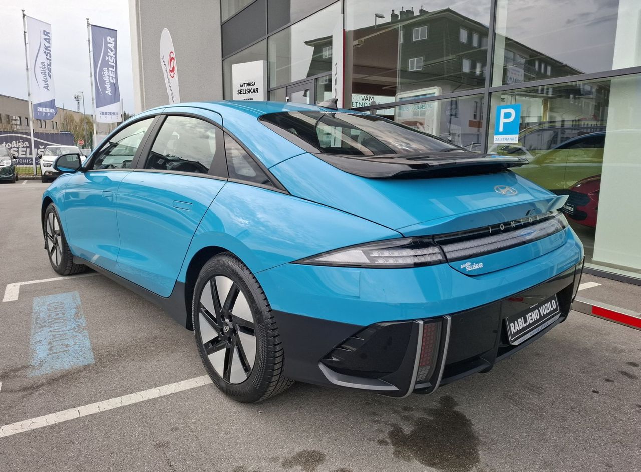 Zunanja slika - Hyundai Ioniq 6 - EV 53 kWh - 3.000€ SUBVENCIJE + BOGATA OPREMA - 5