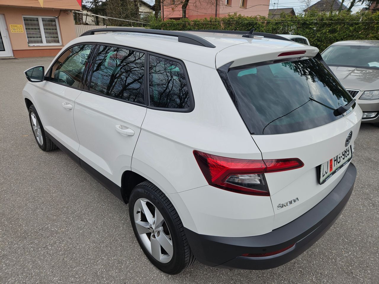 Zunanja slika - Škoda Karoq - 1,6 TDI Ambition - 5