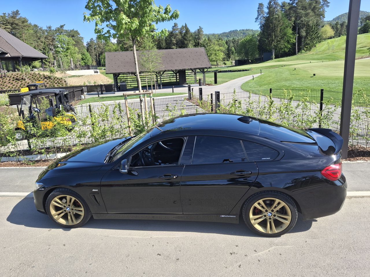 Zunanja slika - BMW Serija 4 - 420i Gran Coupé - 1