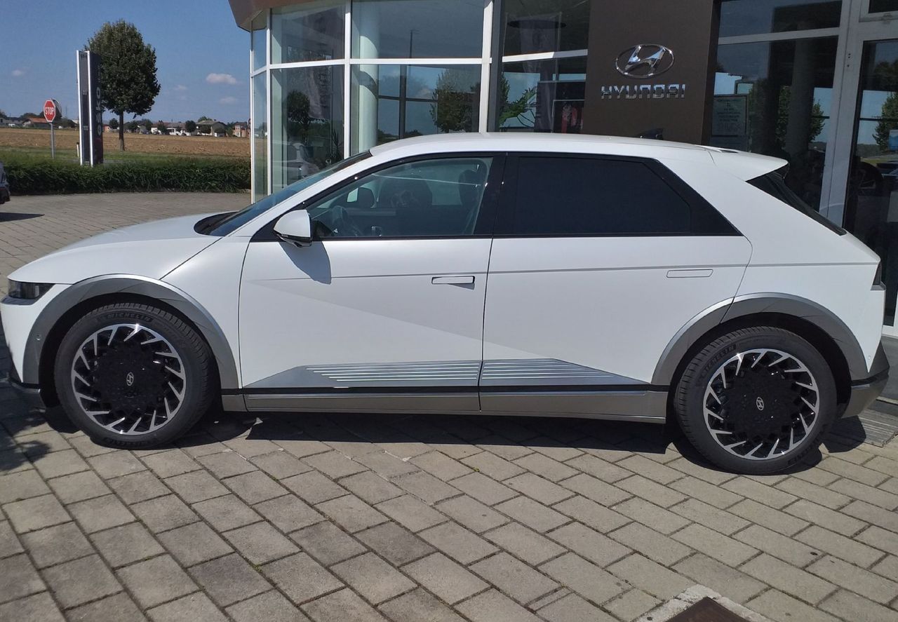 Zunanja slika - Hyundai Ioniq 5 - 168kW PREMIUM 84kWh .VOZILA V PRIHODU - 7