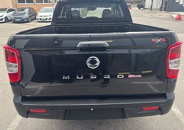 Zunanja slika - KG Mobility Musso - 2.2XDI VENTURE 4X4 M T - 6