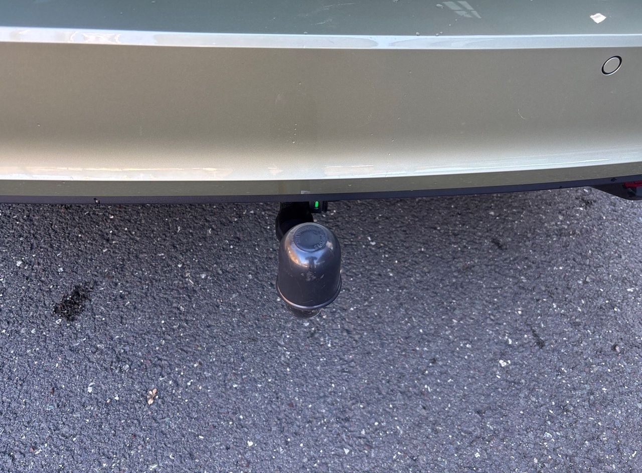 Zunanja slika - Škoda Superb - SELECTION Combi 2.0 TDi DSG 4X4 193PS-SLO-1.LAST - 10