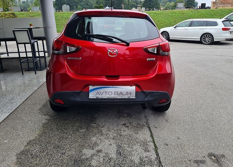 Zunanja slika - Mazda Mazda2 - G75 Emotion - 6