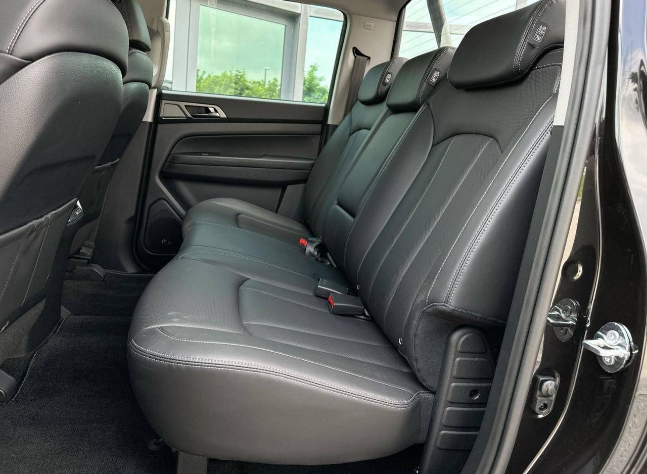 Zunanja slika - SsangYong Musso - Grand 2.2 XDi Ultimate 4WD AT - 11