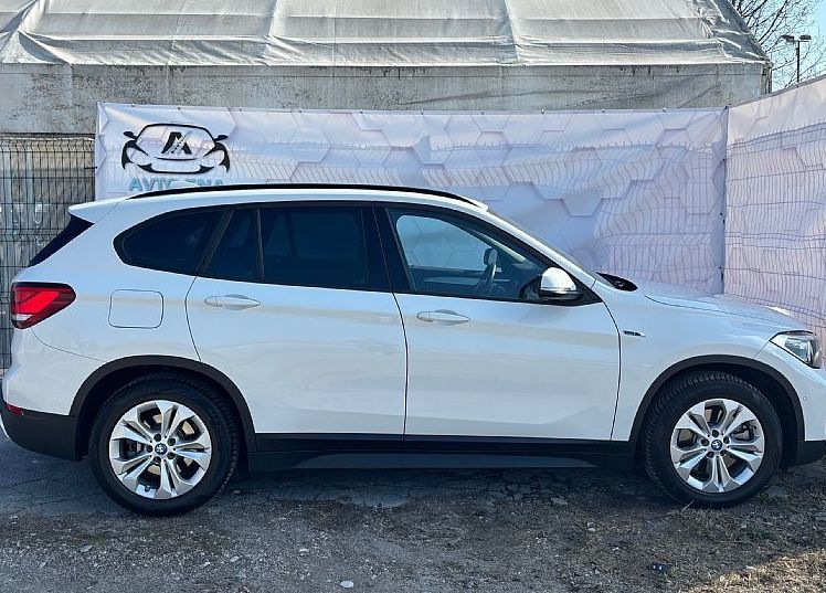 Zunanja slika - BMW X1 - serija :  xDrive25e  AT  - LED - NAVI - PDC+KAM - 7