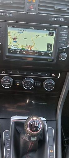 Zunanja slika - VW Golf - 2.0 GTI Performance BMT - 10