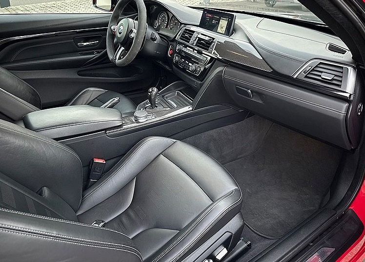 Zunanja slika - BMW M4 - Competition DKG - FullCarbon-Headup-Memory- - 7