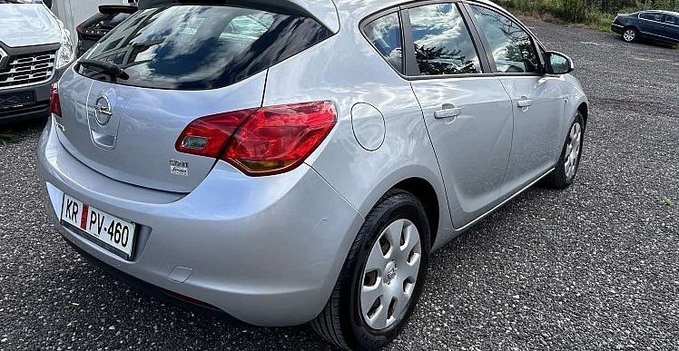 Zunanja slika - Opel Astra - 1.7CDTI 81 KW + BREZ POLOGA TUDI ZA TUJCE - 3