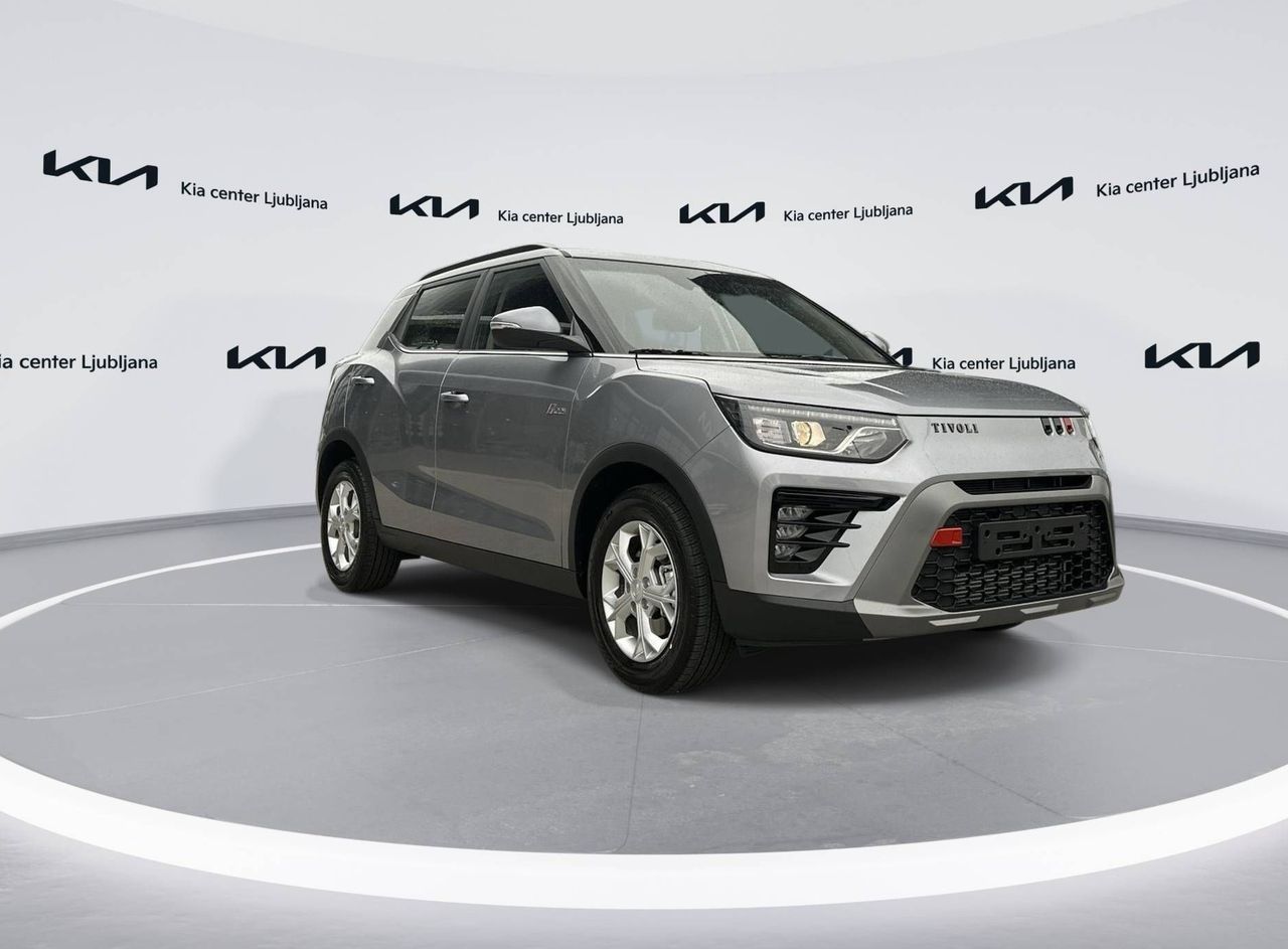 Zunanja slika - SsangYong Tivoli - 1.5 T-GDi Fresh 2WD A T - 3