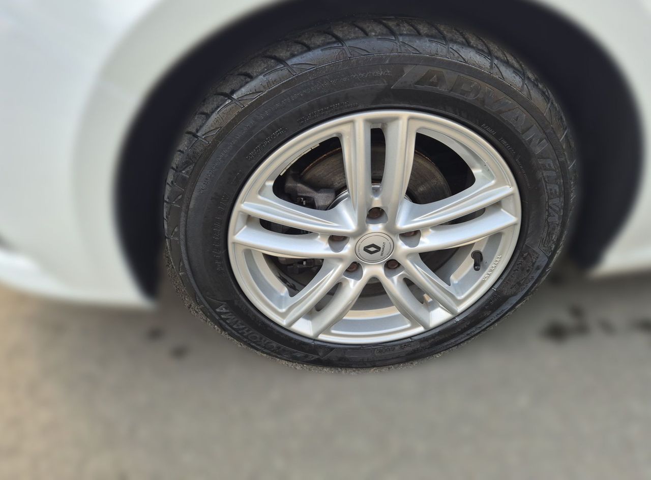 Zunanja slika - Renault Mégane - Megane GRANDTOUR dCi 110 BUSINESS-SLO-1.LAST-SAMO 138TKM - 7