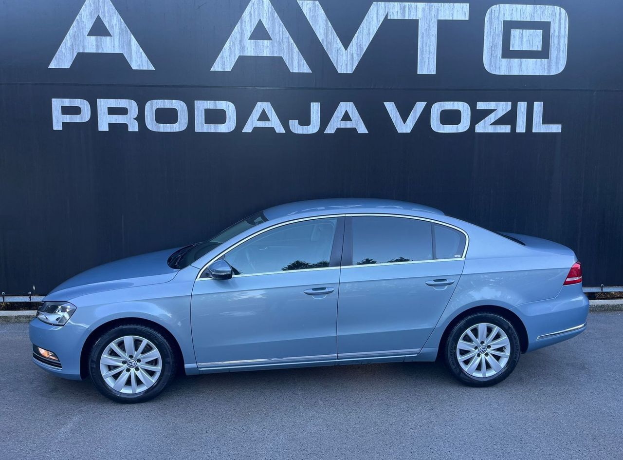 Zunanja slika - VW Passat - 2.0 TDI Comfortline 103kW-2xPDC-ALU-ZELO LEP... - 4